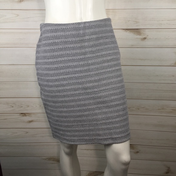 Loft Stretch Knit Skirt - Picture 6 of 8